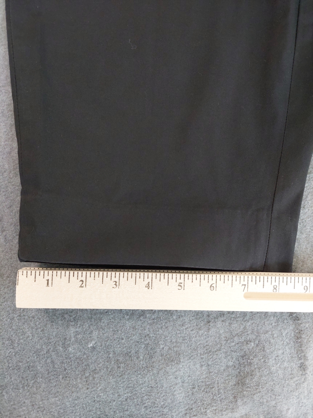 Jones New York Signature Black Stretch Bermuda Shorts Size 4 Minimalist Office - Picture 9 of 12